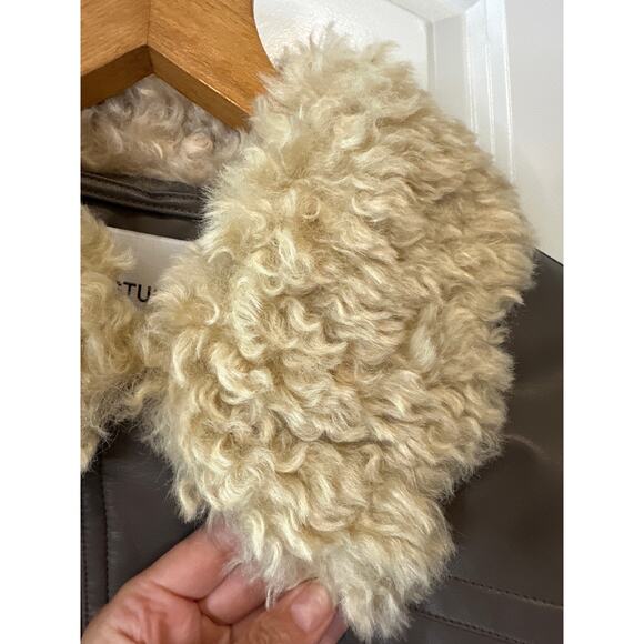 Stand Studio Fran Faux Fur Bomber Jacket Brown Size 6 NWT Free People - Picture 7 of 12